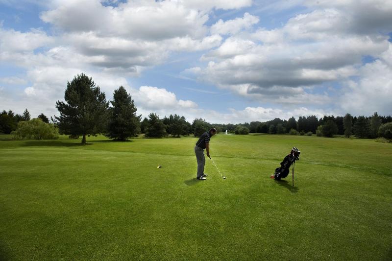 The Essex Golf & Country Club Hotel - Aktivite