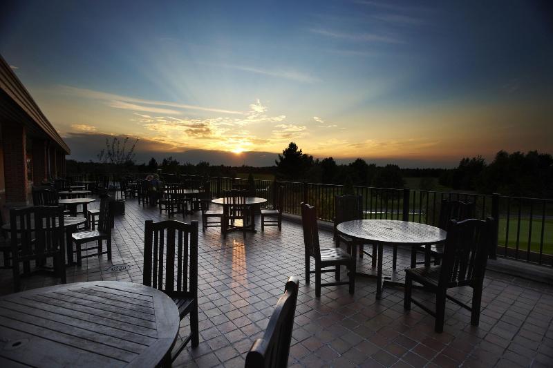 The Essex Golf & Country Club Hotel - Restoran