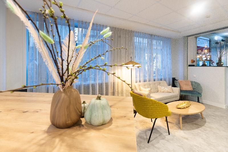 Garner Hotel Cologne - Engelbertz - Lobi