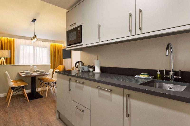 Super 8 by Wyndham Chester East - Oda