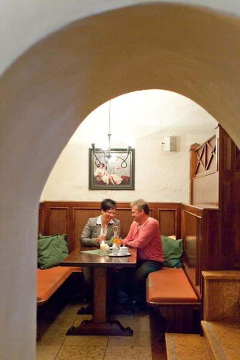 Weisses Ross - Restoran