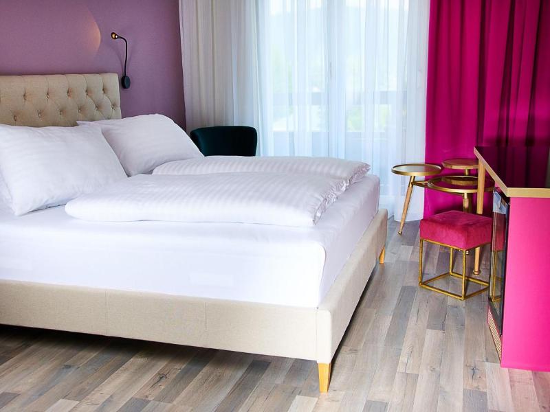 Hotel Eden Park Retro Chic Hotel - Oda