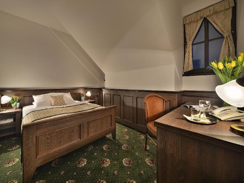 Hotel Podhrad - Oda