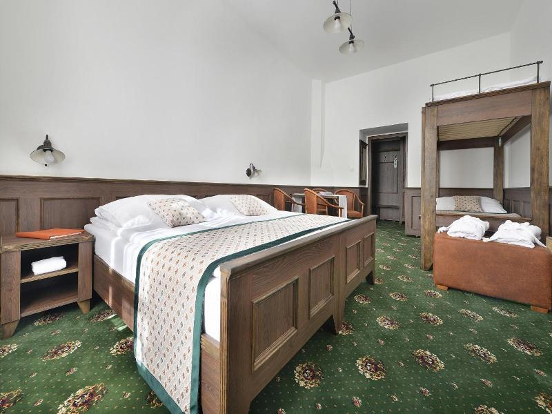 Hotel Podhrad - Oda