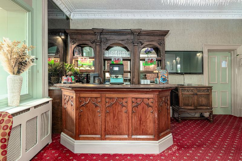 Northop Hall Country House Hotel - Lobi