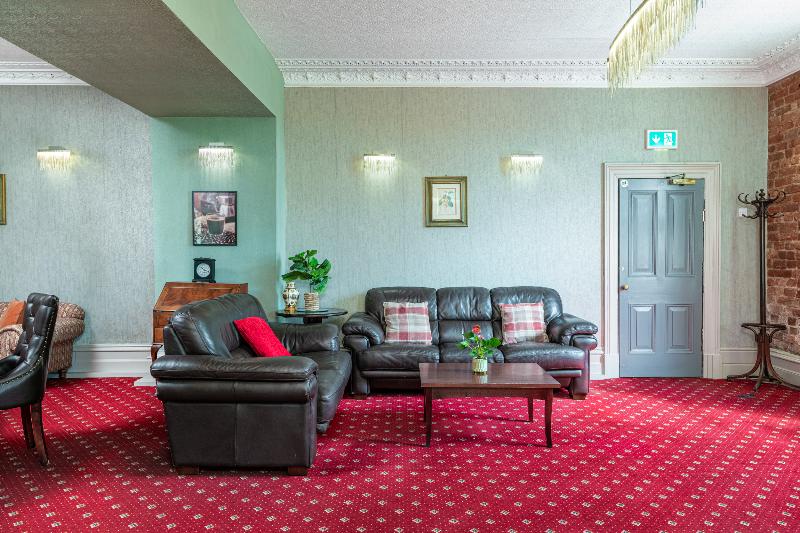 Northop Hall Country House Hotel - Lobi