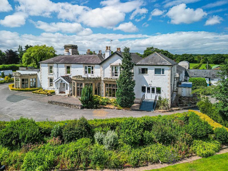 Northop Hall Country House Hotel - Genel
