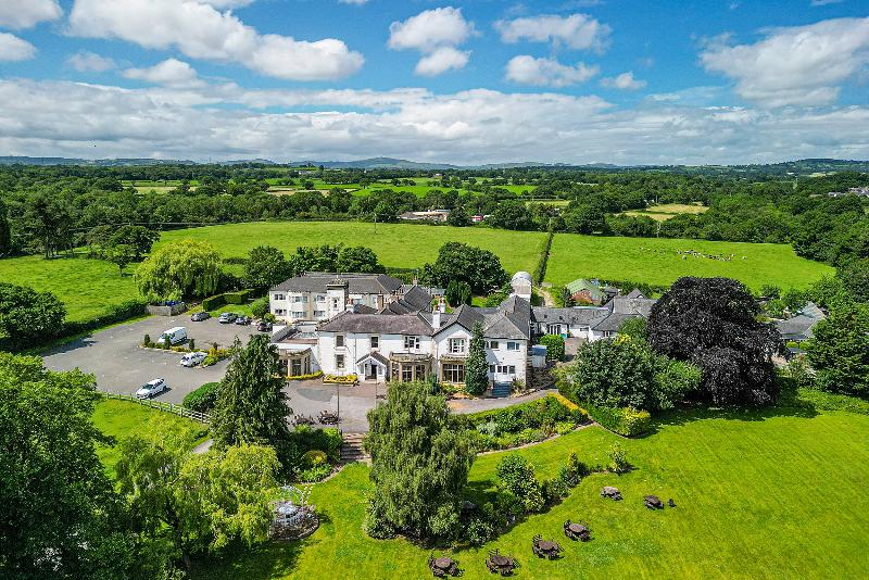 Northop Hall Country House Hotel - Genel