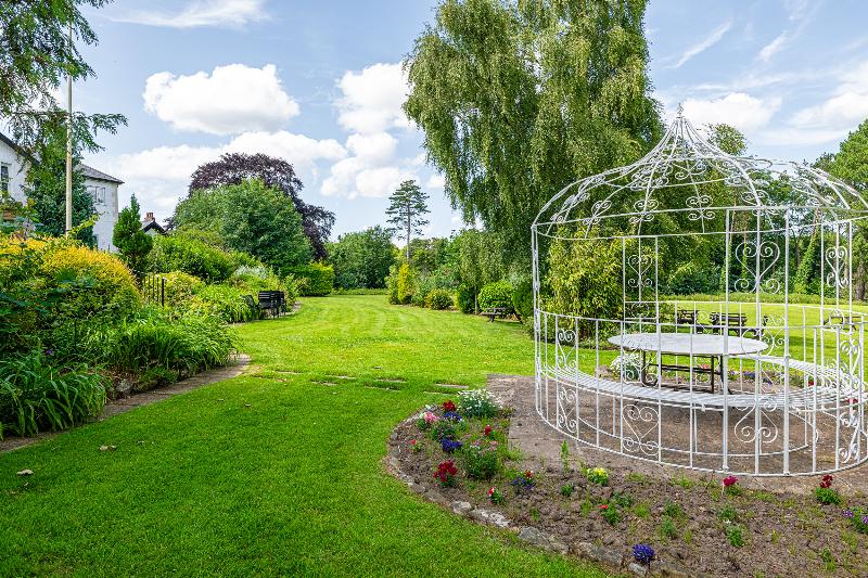 Northop Hall Country House Hotel - Genel