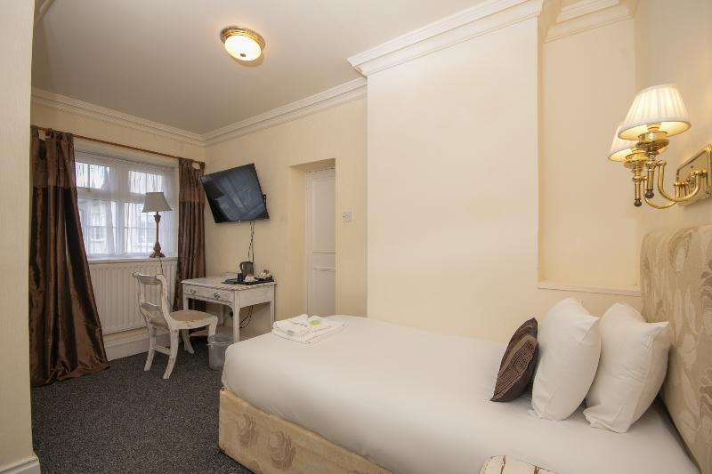 Northop Hall Country House Hotel - Oda
