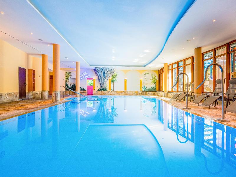 BEST WESTERN PLUS Kurhotel an der Obermaintherme - Havuz