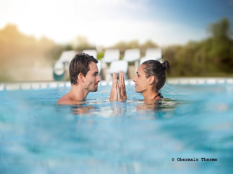 BEST WESTERN PLUS Kurhotel an der Obermaintherme - Havuz