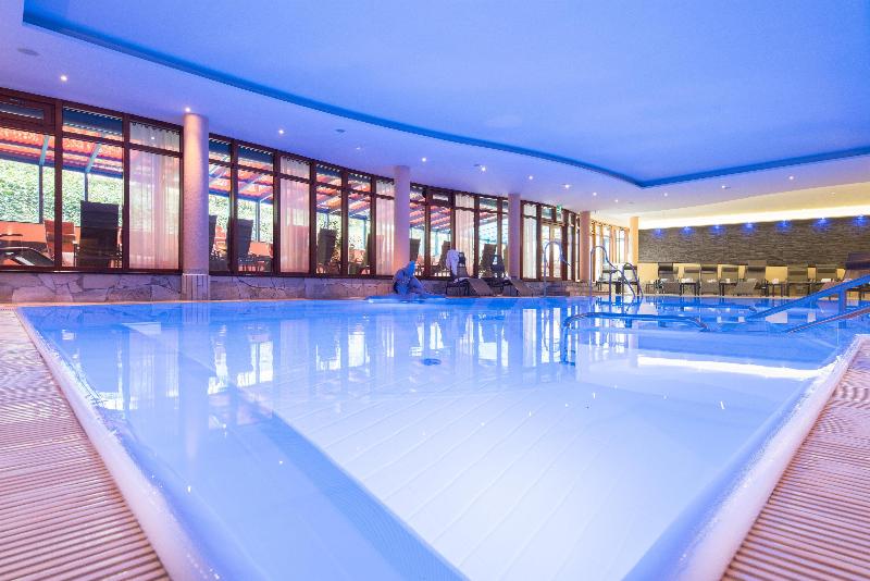 BEST WESTERN PLUS Kurhotel an der Obermaintherme - Havuz