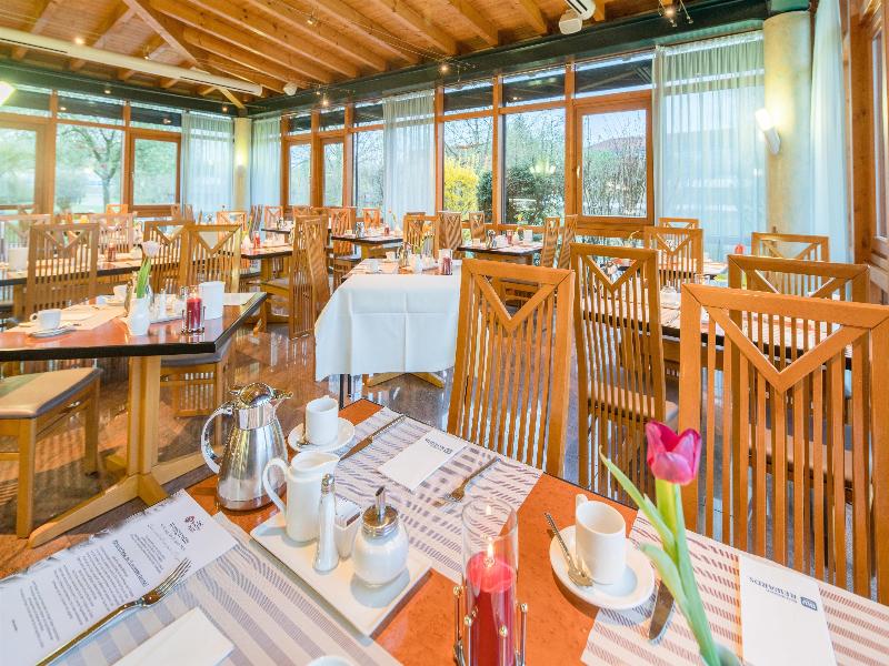 BEST WESTERN PLUS Kurhotel an der Obermaintherme - Restoran