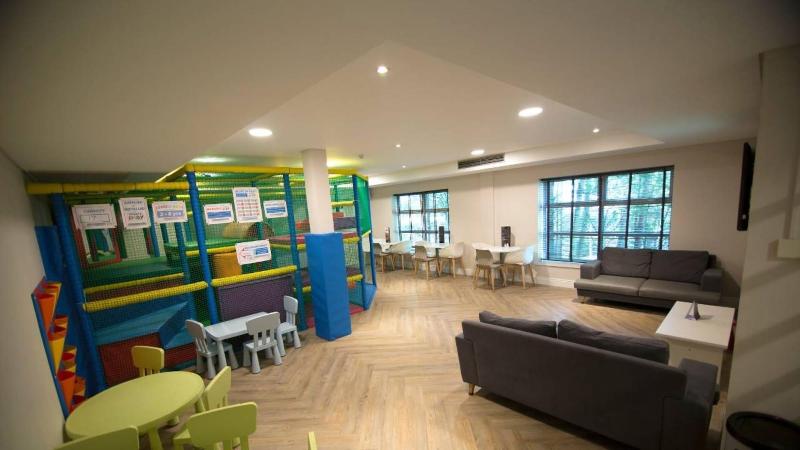 Bannatyne Durham - Aktivite