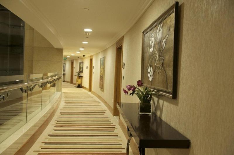 Grand Belle Vue - Genel