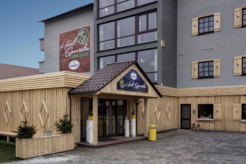 Hotel Sportalm Gipfelglück - Genel