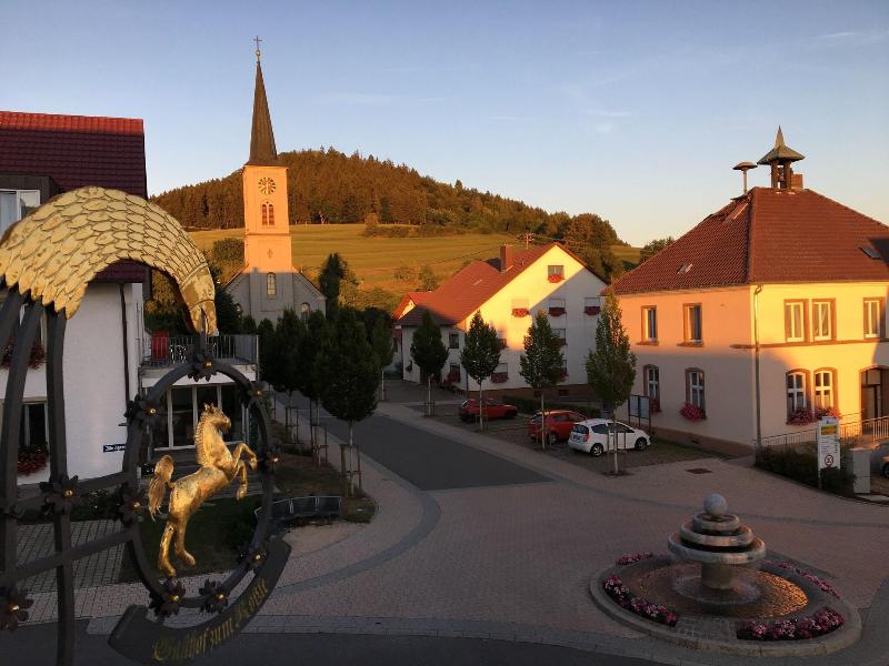 Hotel Gasthof zum Rössle - Genel