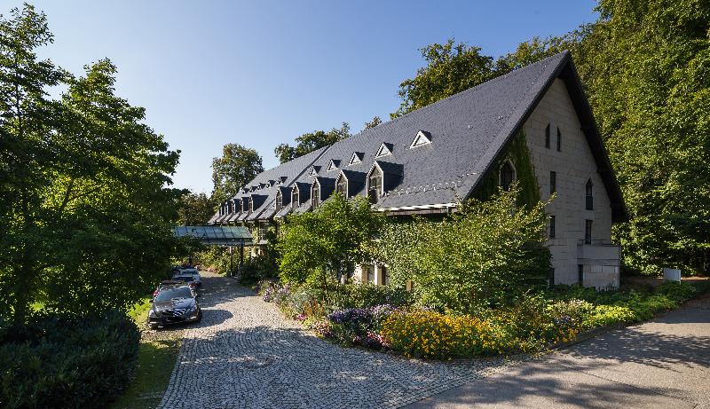 Schloss Eckberg - Genel