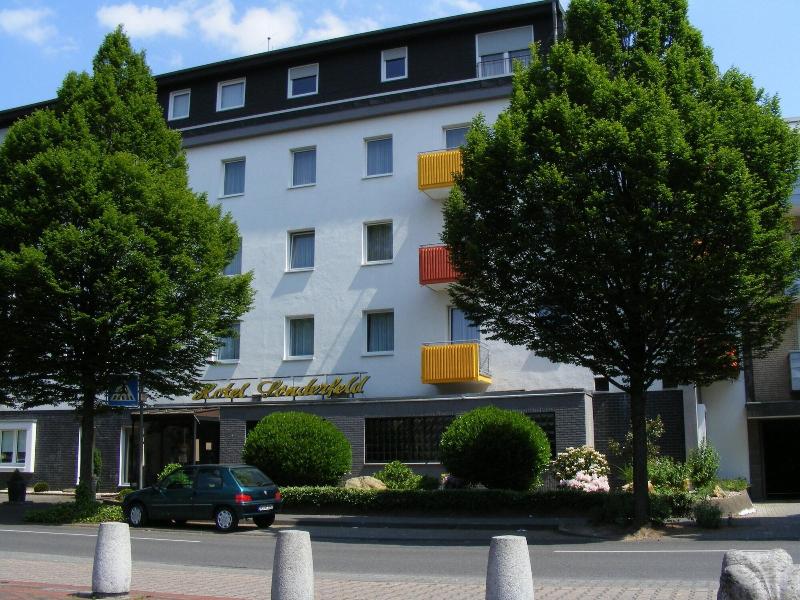 Sonderfeld - Genel