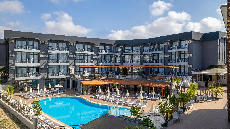 Clover Magic Park Side Hotel - Genel