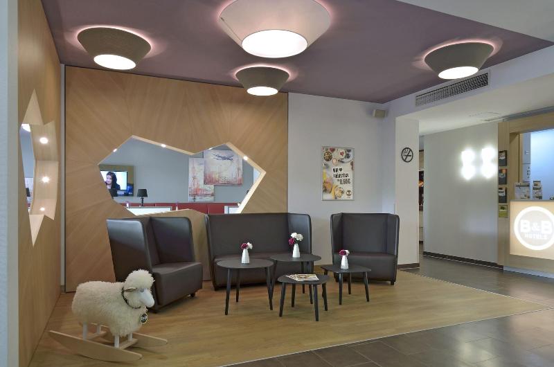 B&B Hotel Düsseldorf-Airport - Lobi