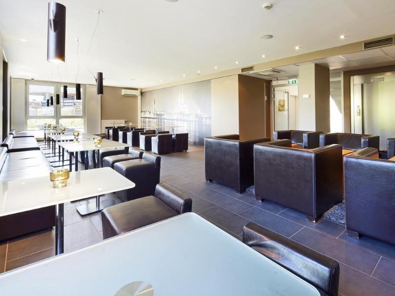 B&B Hotel Düsseldorf City-Süd - Restoran