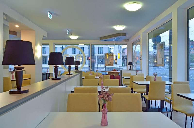 B&B Hotel Dresden - Oda