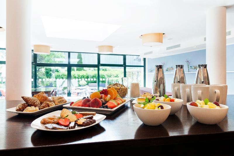 B&B HOTEL Dresden City Süd - Toplantı