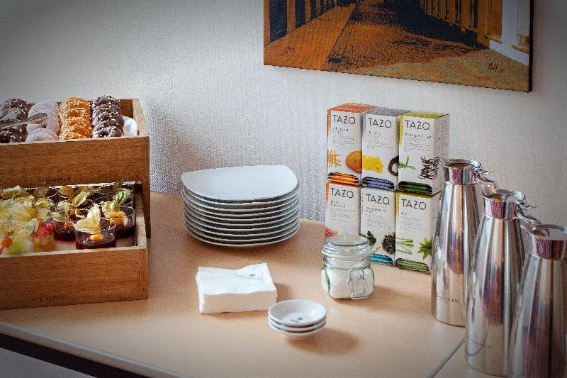 B&B HOTEL Dresden City Süd - Toplantı