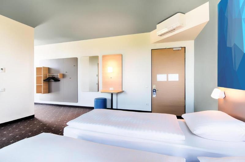 B&B HOTEL Dresden City Süd - Oda