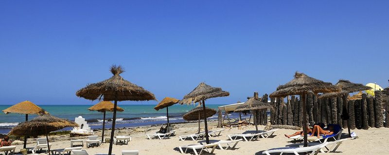 Venice Beach Djerba - Couples and Families Only - Plaj