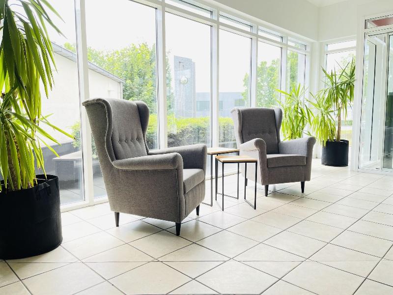 Maifeld Sport- & Tagungshotel - Lobi