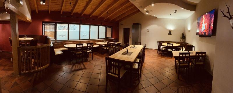Maifeld Sport- & Tagungshotel - Restoran