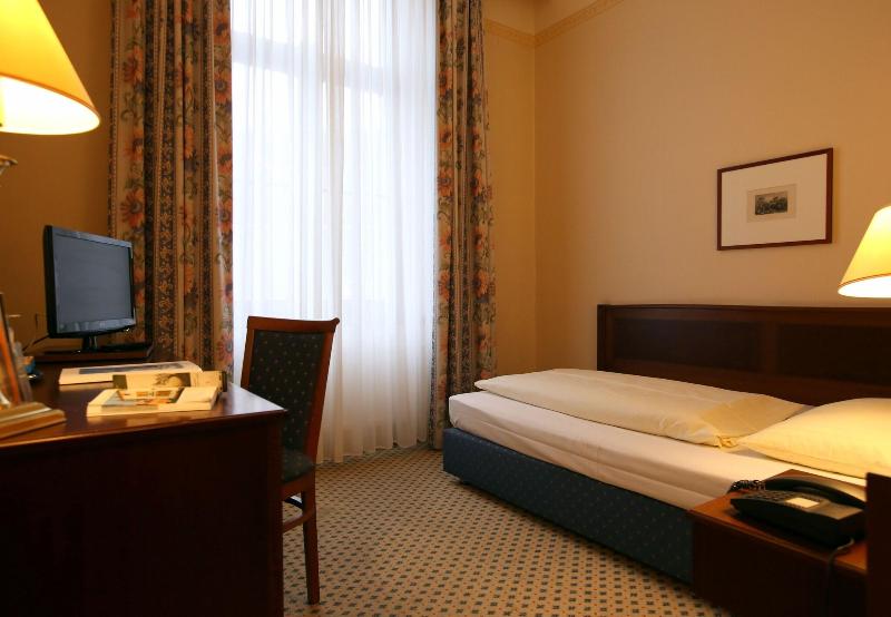 Romantik Hotel Tuchmacher - Lobi