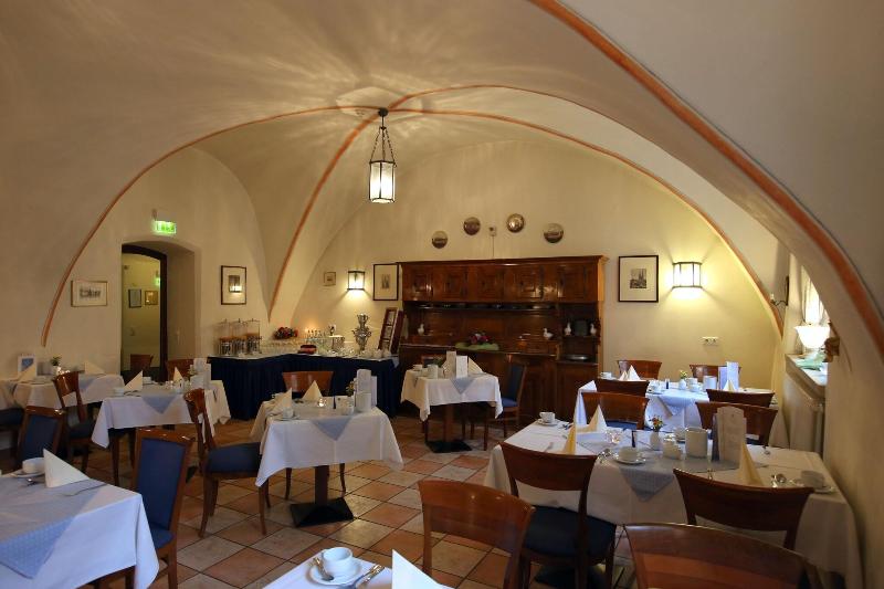 Romantik Hotel Tuchmacher - Restoran