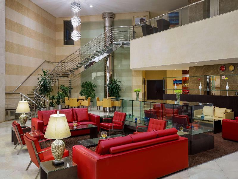 Park Inn by Radisson Al Khobar - Lobi