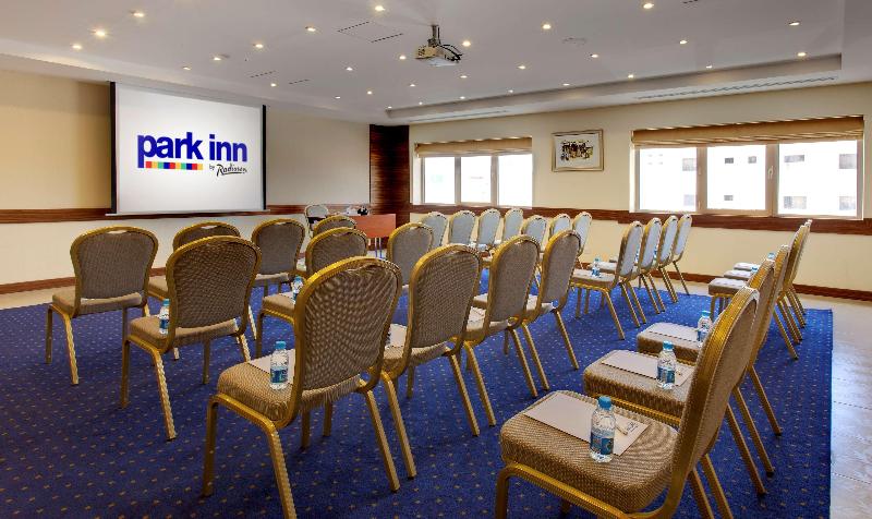 Park Inn by Radisson Al Khobar - Toplantı