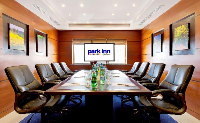 Park Inn by Radisson Al Khobar - Toplantı