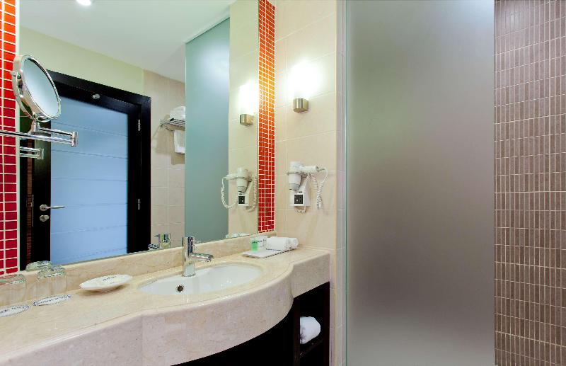 Park Inn by Radisson Al Khobar - Oda