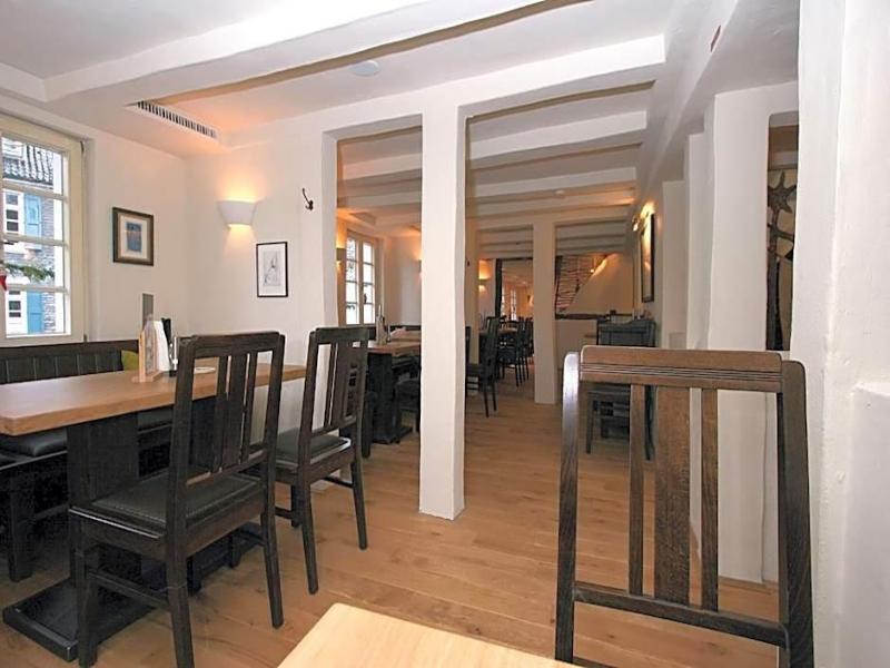 Gräfrather Hof - Genel