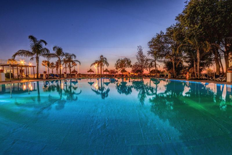 Hotel Puertobahia & SPA - Genel