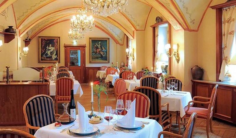 Burgkeller Residenz Kerstinghaus - Restoran