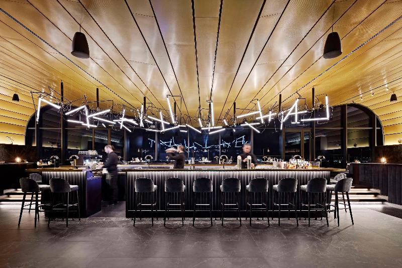 Lindner Dusseldorf Seestern, part of JdV by Hyatt - Bar