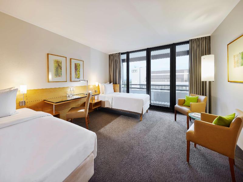 Lindner Dusseldorf Seestern, part of JdV by Hyatt - Oda