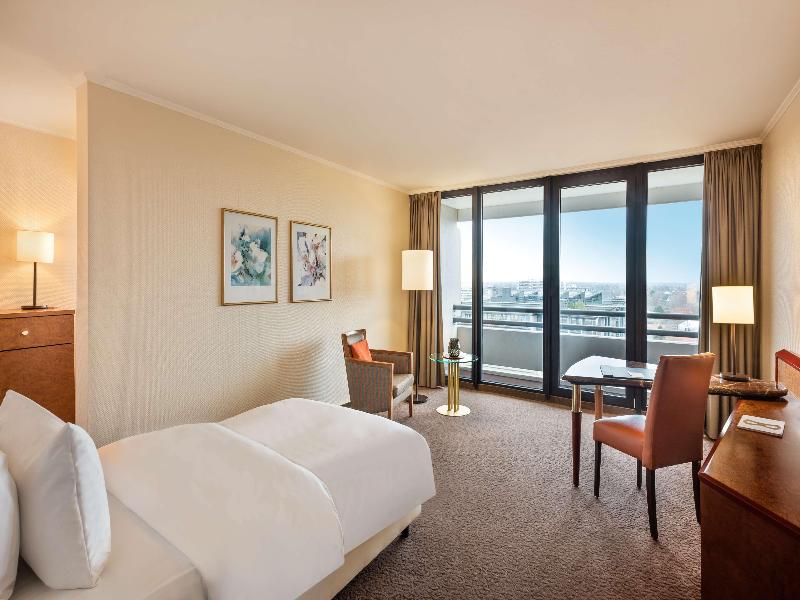 Lindner Dusseldorf Seestern, part of JdV by Hyatt - Oda
