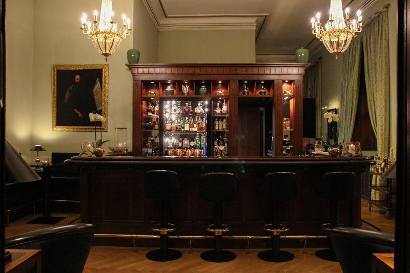 Schloss Hugenpoet - Bar