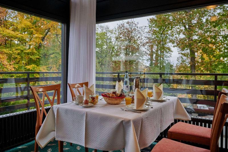 Fletcher Hotel-Restaurant Arnsberg-Sauerland - Restoran