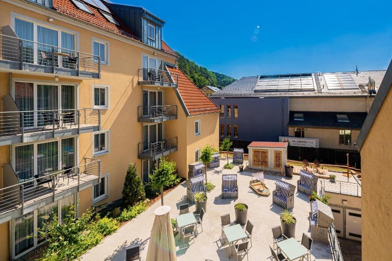 Am Schlossberg - Genel