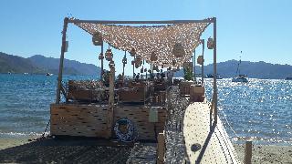 Honeymoon Beach otel fotoğrafı